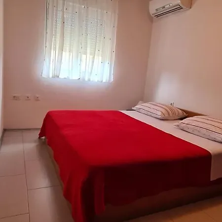 Cesar רטינה