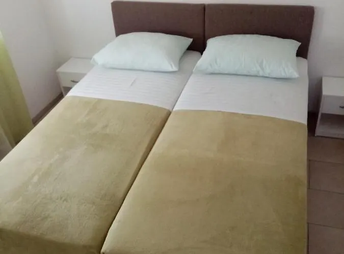 Cesar Apartman Rtina